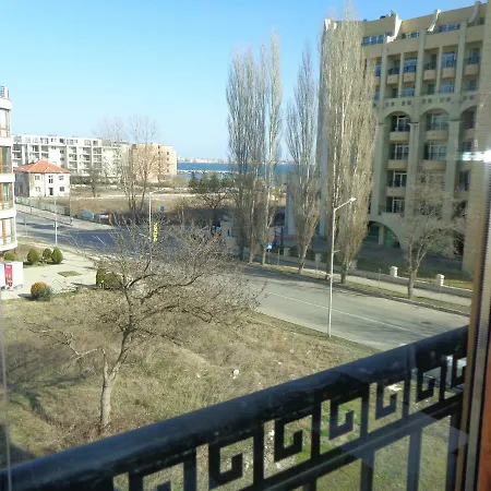 Nereya Palace Mona * Pomorie