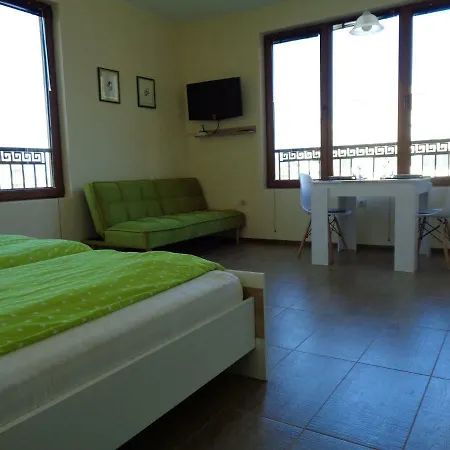 Nereya Palace Mona
